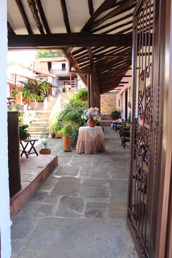 La Serrana Hostal Spa Socorro Eksteriør bilde