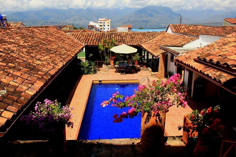 La Serrana Hostal Spa Socorro Eksteriør bilde