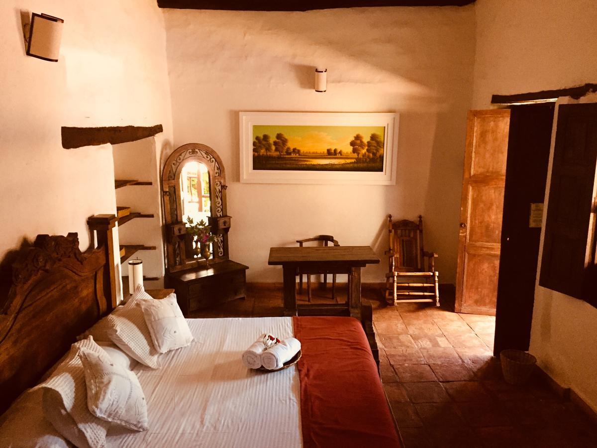 La Serrana Hostal Spa Socorro Eksteriør bilde