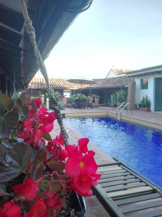 La Serrana Hostal Spa Socorro Eksteriør bilde